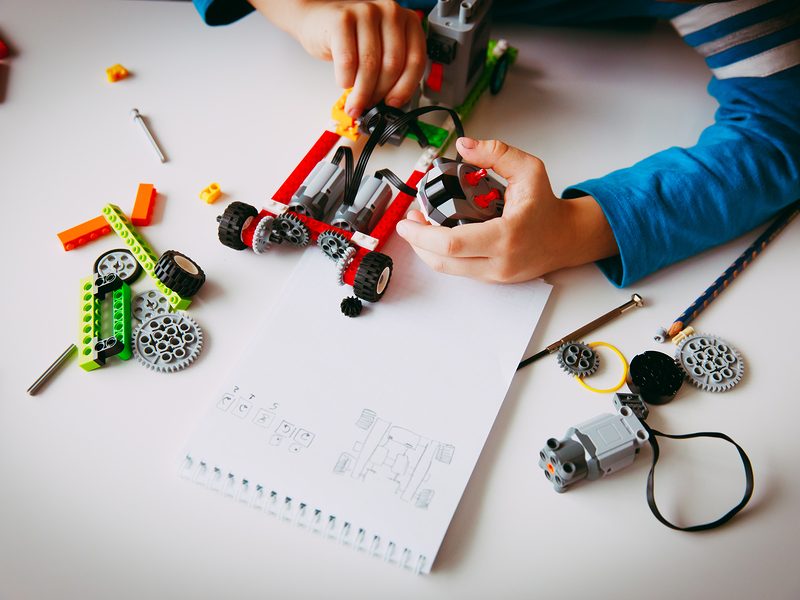 Capacitación en Programación y Robótica con desarrollo de habilidades STEM